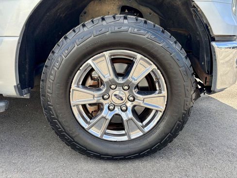 Used 2015 Ford F150 XLT w/ Equipment Group 302A Luxury AWD/4WD image 42