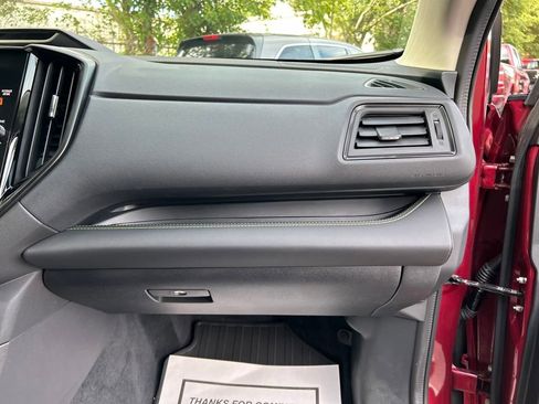 Used 2025 Subaru Ascent Bronze Edition image 32