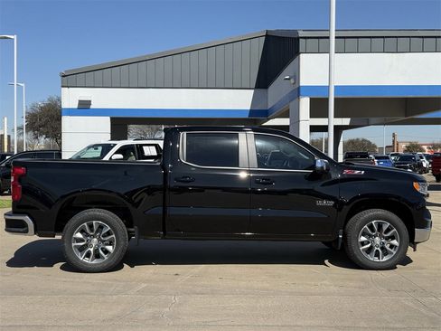 New 2026 Chevrolet Silverado 1500 LT w/ Texas Edition Plus image 3