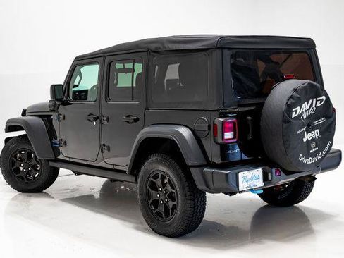 Certified 2023 Jeep Wrangler Unlimited w/ Cold Weather Group AWD/4WD image 33