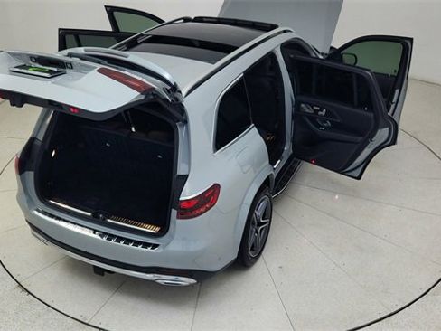 Used 2024 Mercedes-Benz GLS 450 4MATIC image 92