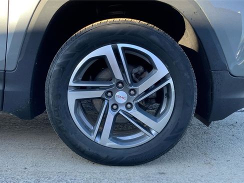 Used 2021 GMC Terrain SLT image 26