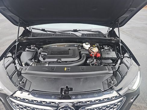 Used 2023 Buick Envision Avenir image 2