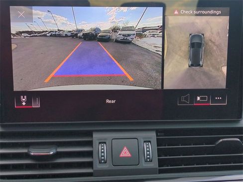 Used 2022 Audi Q5 2.0T Premium Plus image 12