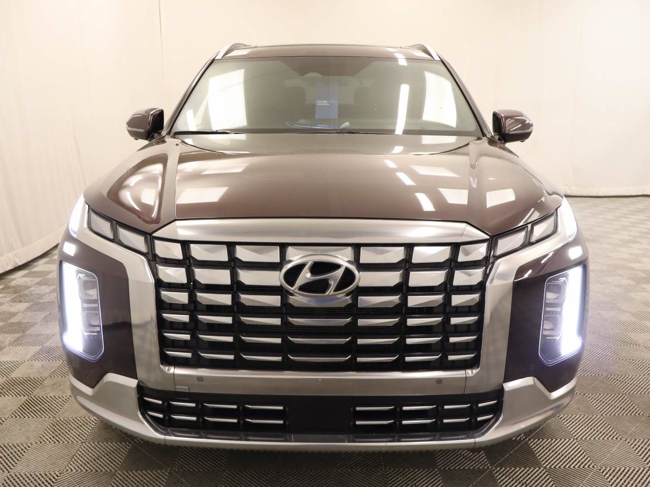 Used 2023 Hyundai Palisade Calligraphy w/ Winter Package AWD/4WD image 6