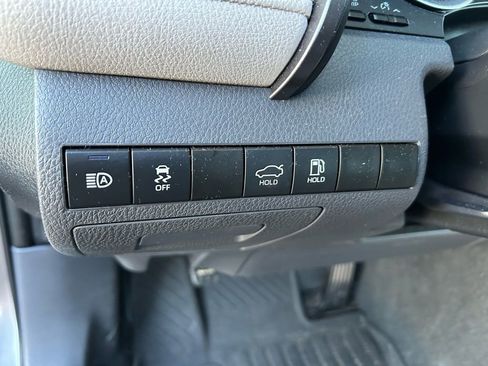 Used 2023 Toyota Camry LE image 18