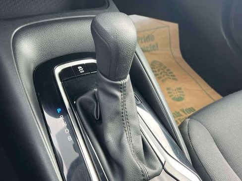 Certified 2024 Toyota Corolla LE image 29