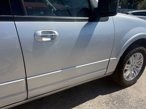 Used 2012 Ford Expedition Limited AWD/4WD image 4