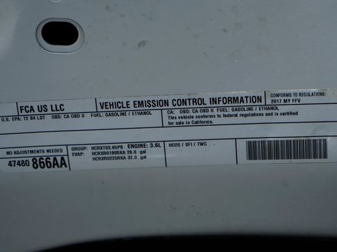 Used 2017 RAM 1500 Tradesman w/ Chrome Appearance Group image 10