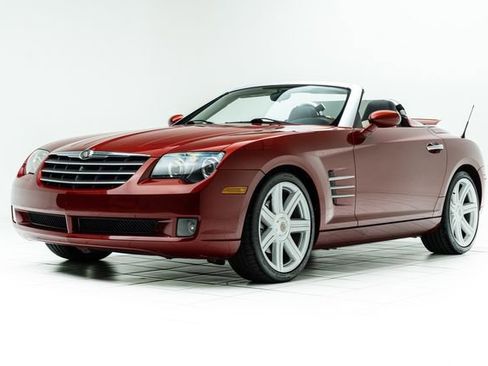 Used 2005 Chrysler Crossfire Limited RWD image 8
