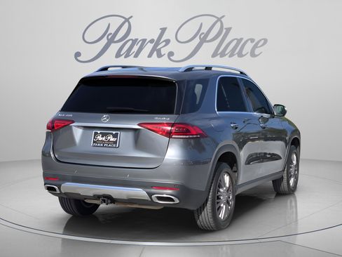 Used 2022 Mercedes-Benz GLE 350 4MATIC image 4