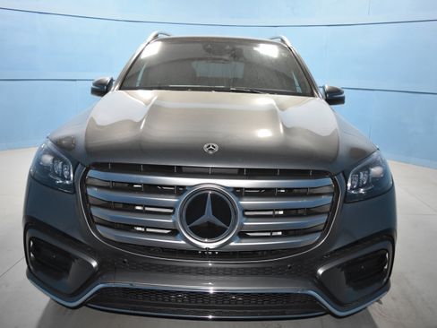 New 2026 Mercedes-Benz GLS 580 4MATIC image 20