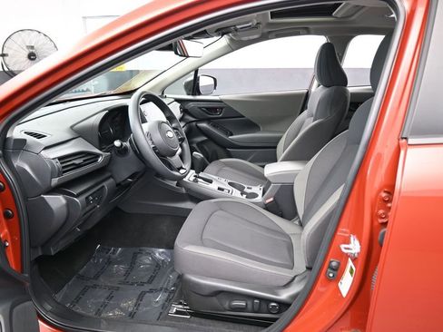 Used 2025 Subaru Crosstrek 2.0i Premium AWD/4WD image 12