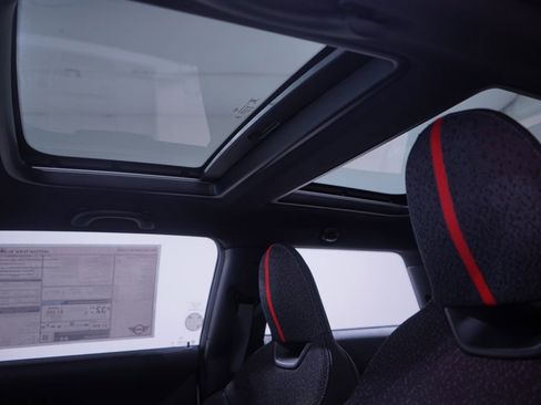 New 2026 MINI Cooper S image 8