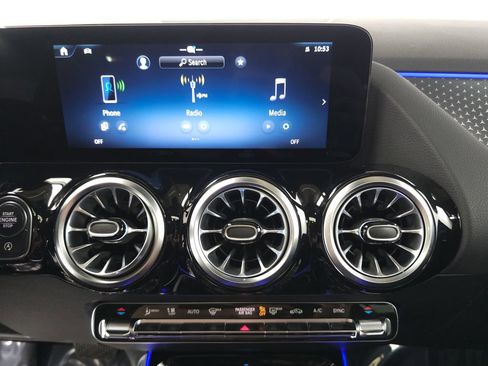 Certified 2026 Mercedes-Benz GLA 250 4MATIC image 15