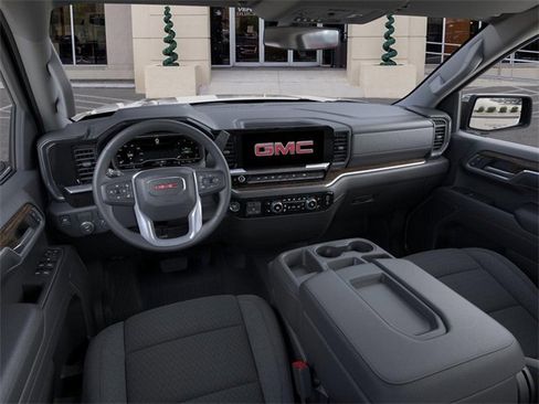 New 2026 GMC Sierra 1500 SLE w/ Preferred Package image 15
