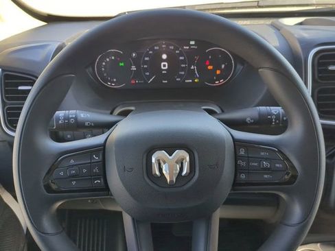 New 2026 RAM ProMaster 2500 w/ Premium Convenience Group image 26