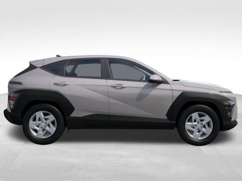 Used 2026 Hyundai Kona SE AWD/4WD image 5