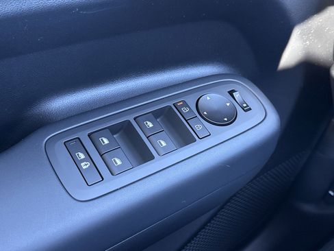 New 2026 Hyundai Santa Fe SE image 17