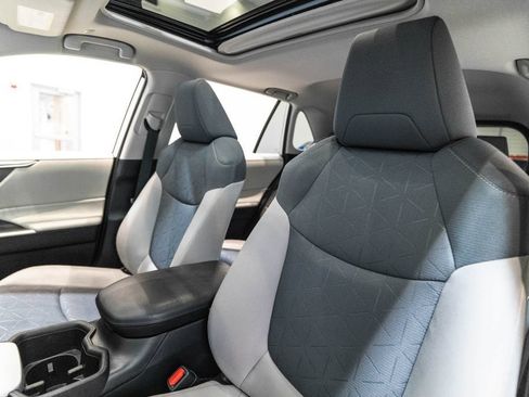 Certified 2024 Toyota RAV4 XLE w/ Convenience Package AWD/4WD image 6