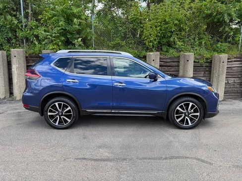 Used 2019 Nissan Rogue SL w/ Premium Package AWD/4WD image 8