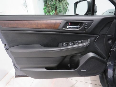 Used 2015 Subaru Outback 2.5i Limited image 26