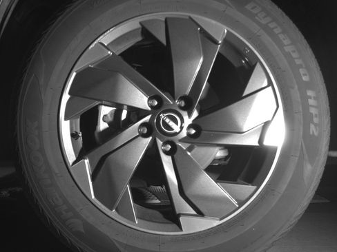 Used 2025 Nissan Rogue SV AWD/4WD image 12