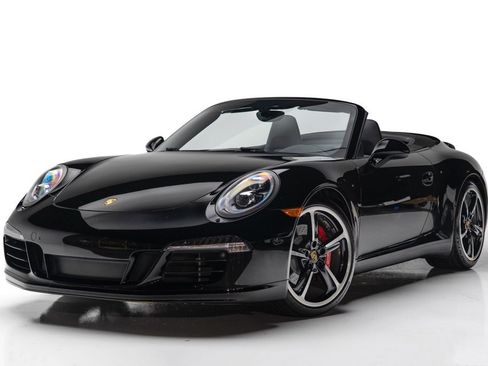 Used 2015 Porsche 911 Carrera S image 4