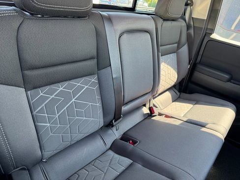 New 2026 Nissan Frontier SV w/ SV Convenience Package image 8