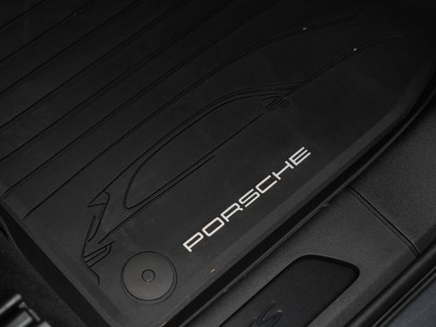 Used 2026 Porsche Cayenne GTS AWD/4WD image 44