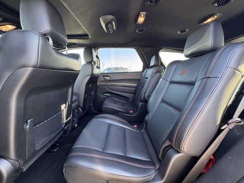 Used 2024 Dodge Durango GT image 11