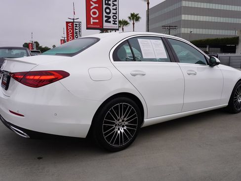 Used 2025 Mercedes-Benz C 300 Sedan image 7