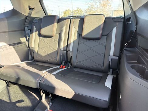 New 2026 Volkswagen Atlas Peak Edition AWD/4WD image 15