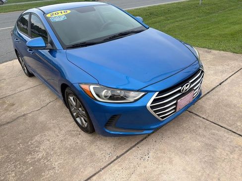 Used 2018 Hyundai Elantra SEL FWD image 5