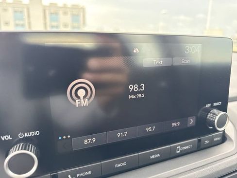 Used 2023 Honda Accord LX image 16