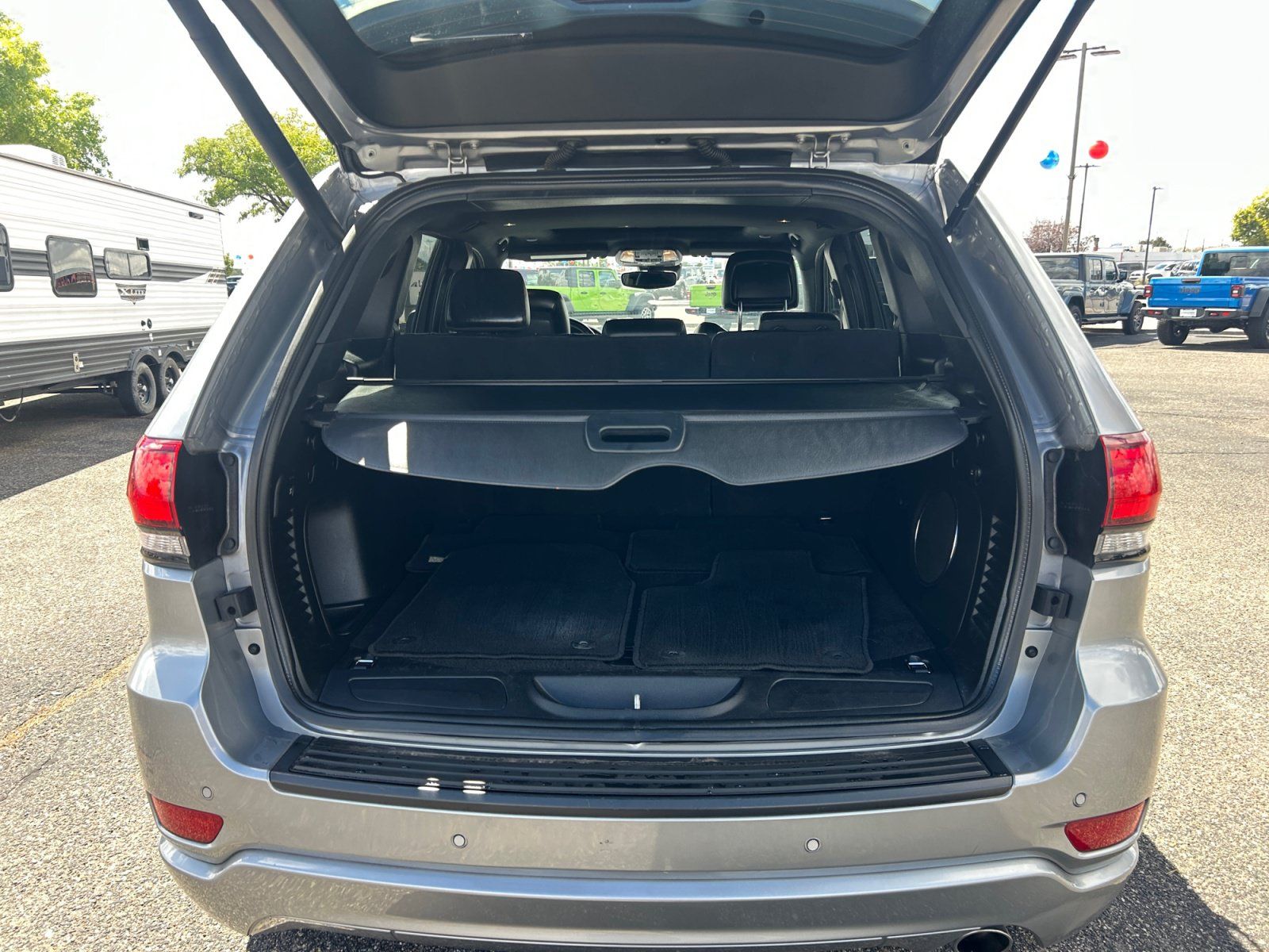 Used 2021 Jeep Grand Cherokee Laredo X AWD/4WD image 33