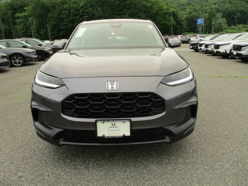 Certified 2024 Honda HR-V LX image 2