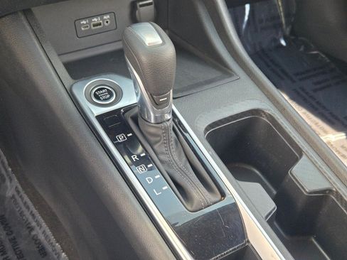 Used 2023 Nissan Sentra SV FWD image 27