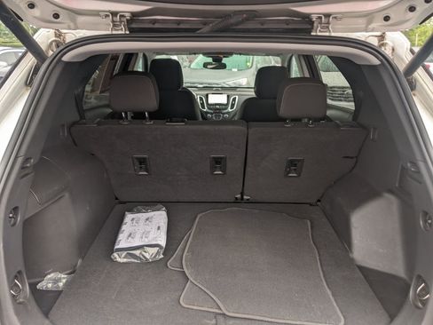 Used 2021 Chevrolet Equinox LT image 34