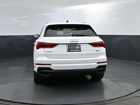 Certified 2025 Audi Q3 2.0T Premium AWD/4WD image 23