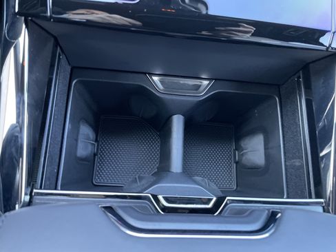 Used 2024 Land Rover Range Rover Sport SV image 52