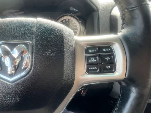Used 2017 RAM 1500 Express AWD/4WD image 20