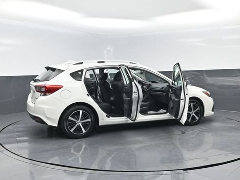 Used 2023 Subaru Impreza 2.0i Premium AWD/4WD image 31