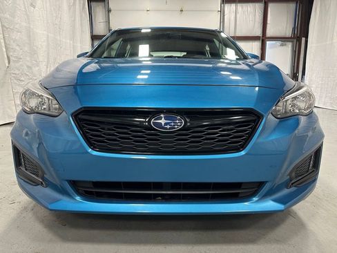 Used 2017 Subaru Impreza 2.0i Sport w/ Popular Package #2 AWD/4WD image 2