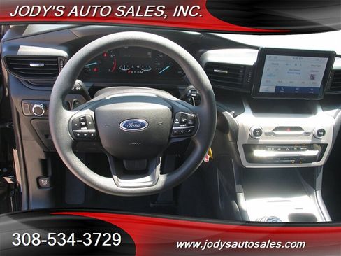 Used 2020 Ford Explorer 4WD w/ Class III Trailer Tow Package image 5