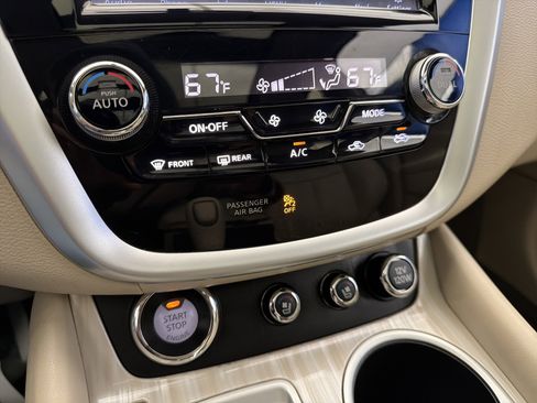 Used 2017 Nissan Murano Platinum w/ Platinum Technology Package image 23