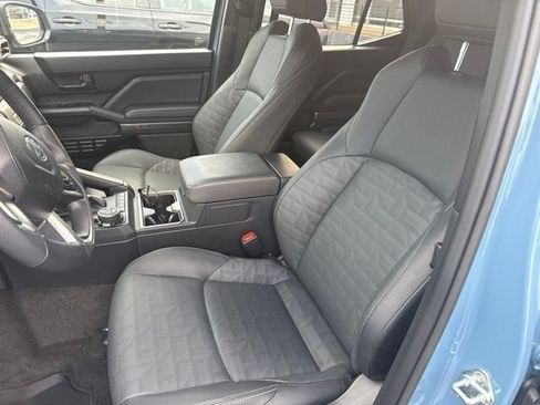 Used 2026 Toyota 4Runner TRD Off-Road Premium AWD/4WD image 29