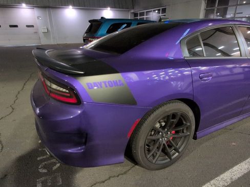 Used 2019 Dodge Charger Scat Pack w/ Daytona Edition Group image 6