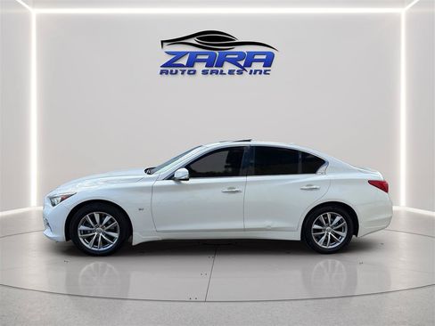 Used 2015 INFINITI Q50 AWD w/ Moonroof Package image 4