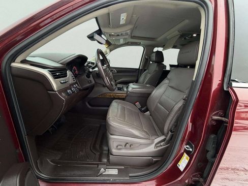 Used 2016 GMC Yukon XL Denali w/ Open Road Package image 19